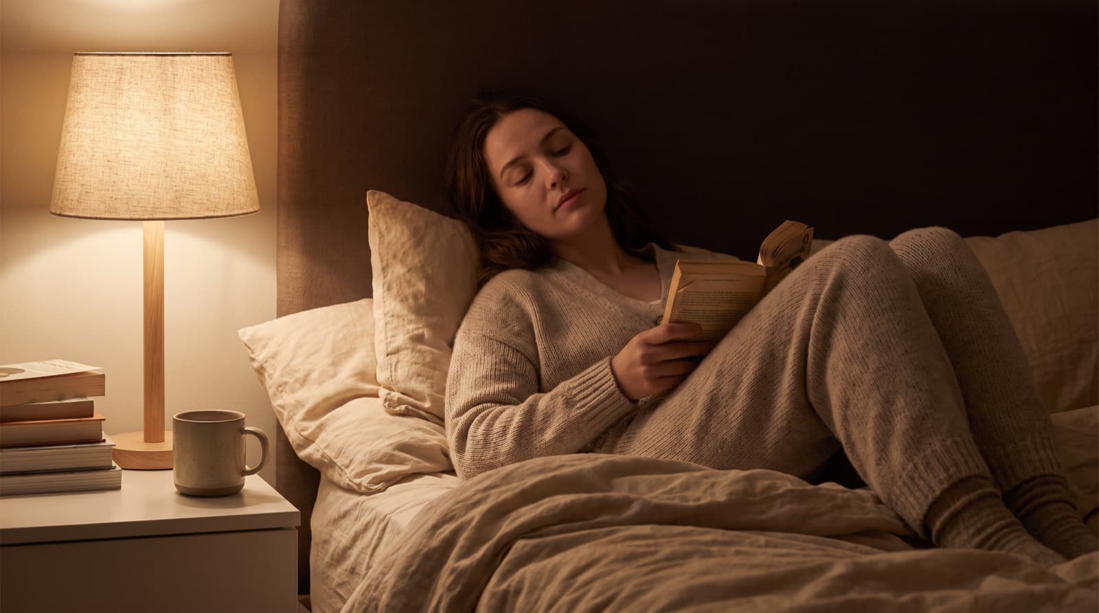 Reading Before Bed: Paper vs. Screen